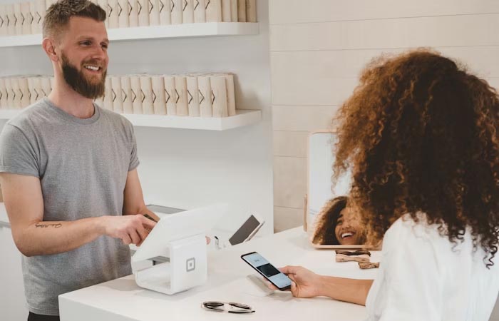 ParcelPakket Netherlands custom parcel tracking ecommerce platform
